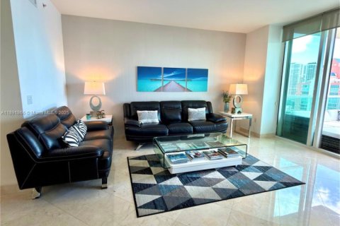 Condo in Aventura, Florida, 3 bedrooms  № 2015465 - photo 9