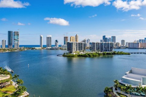 Condo in Aventura, Florida, 3 bedrooms  № 2015465