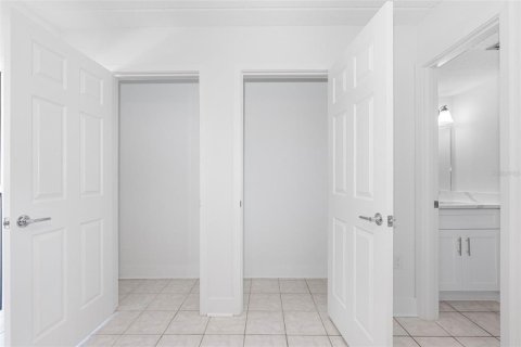 Condominio en venta en Saint Pete Beach, Florida, 1 dormitorio, 43.66 m2 № 2148846 - foto 23