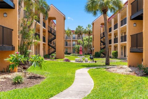 Condominio en venta en Saint Pete Beach, Florida, 1 dormitorio, 43.66 m2 № 2148846 - foto 28