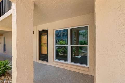 Condominio en venta en Saint Pete Beach, Florida, 1 dormitorio, 43.66 m2 № 2148846 - foto 4