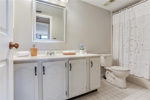 Condo in Clearwater, Florida, 2 bedrooms  № 1666818 - photo 23