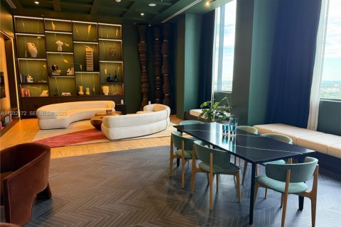 Condo in Miami, Florida, 2 bedrooms  № 2052801 - photo 18