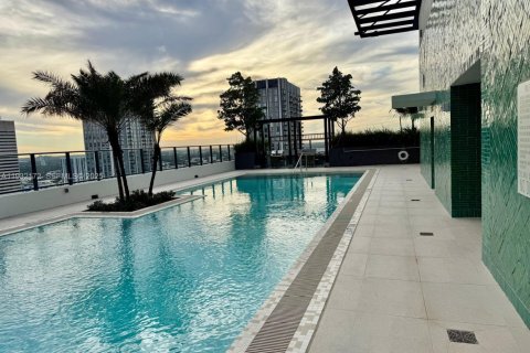 Condo in Miami, Florida, 2 bedrooms  № 2052801 - photo 21