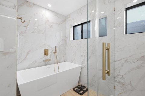 Villa ou maison à vendre à Fort Lauderdale, Floride: 4 chambres, 248.42 m2 № 2387930 - photo 29
