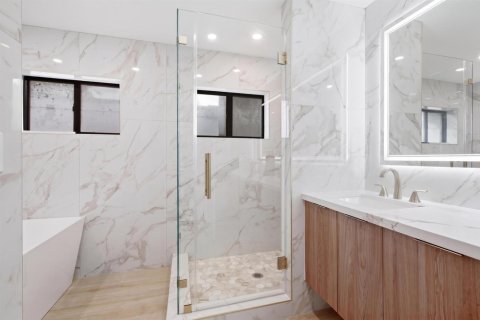 Villa ou maison à vendre à Fort Lauderdale, Floride: 4 chambres, 248.42 m2 № 2387930 - photo 28