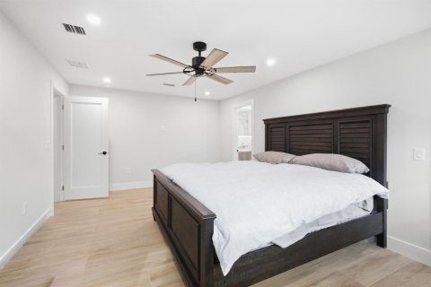Villa ou maison à vendre à Fort Lauderdale, Floride: 4 chambres, 248.42 m2 № 2387930 - photo 21