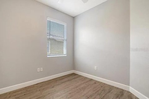 Condominio en alquiler en Sarasota, Florida, 3 dormitorios, 131.64 m2 № 1866328 - foto 12