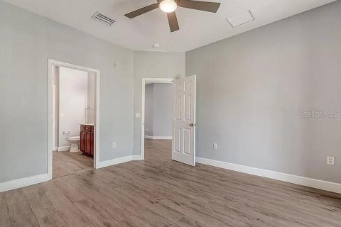 Condominio en alquiler en Sarasota, Florida, 3 dormitorios, 131.64 m2 № 1866328 - foto 16