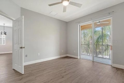 Condominio en alquiler en Sarasota, Florida, 3 dormitorios, 131.64 m2 № 1866328 - foto 15