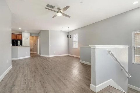 Condominio en alquiler en Sarasota, Florida, 3 dormitorios, 131.64 m2 № 1866328 - foto 4