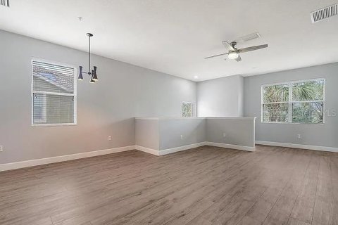 Condominio en alquiler en Sarasota, Florida, 3 dormitorios, 131.64 m2 № 1866328 - foto 9