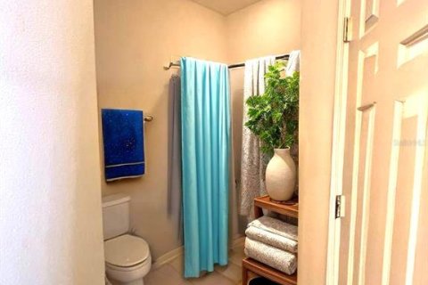 Townhouse in DeLand, Florida 3 bedrooms, 152.08 sq.m. № 1649590 - photo 9