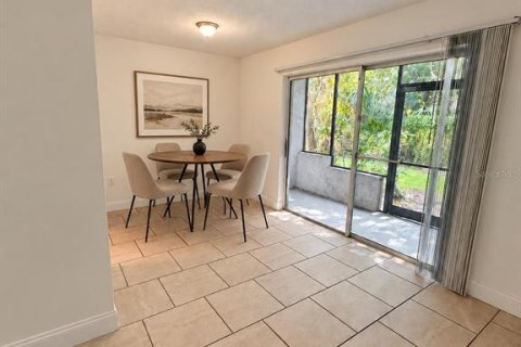 Appartement à louer à Orlando, Floride: 2 chambres, 90.67 m2 № 2430889 - photo 4