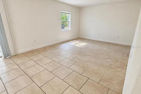 Appartement à louer à Orlando, Floride: 2 chambres, 90.67 m2 № 2430889 - photo 11