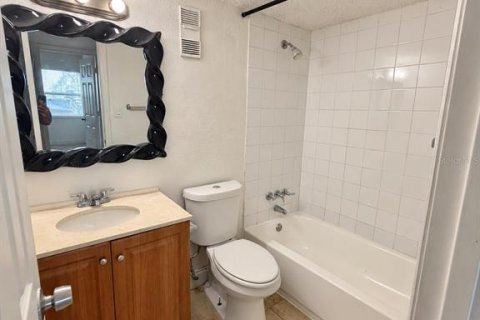 Appartement à louer à Orlando, Floride: 2 chambres, 90.67 m2 № 2430889 - photo 16