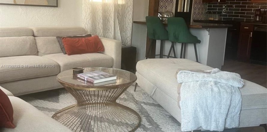 Villa ou maison à Dania Beach, Floride 2 chambres, 71.35 m2 № 1711498