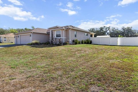 Villa ou maison à vendre à Crystal River, Floride: 3 chambres, 161.46 m2 № 1737412 - photo 3