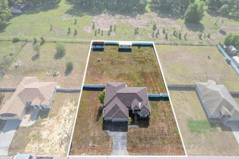 Villa ou maison à vendre à Crystal River, Floride: 3 chambres, 161.46 m2 № 1737412 - photo 1