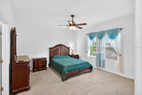 House in Mascotte, Florida 3 bedrooms, 159.05 sq.m. № 1855922 - photo 18