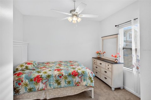 House in Mascotte, Florida 3 bedrooms, 159.05 sq.m. № 1855922 - photo 19