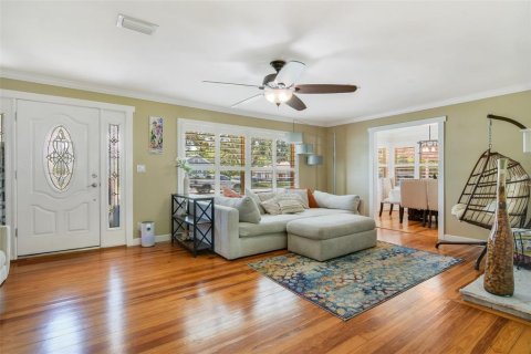 Casa en venta en New Smyrna Beach, Florida, 3 dormitorios, 200.67 m2 № 1648120 - foto 3