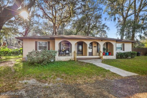 Duplex in Orange Park, Florida 4 bedrooms, 161.65 sq.m. № 848758 - photo 1