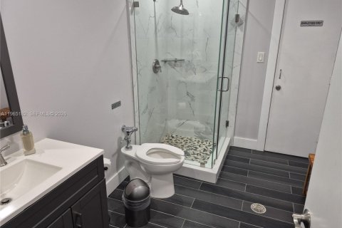 Condominio en venta en Miami, Florida, 2 dormitorios, 105.44 m2 № 2027163 - foto 15