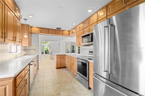 Condo in Bradenton, Florida, 3 bedrooms  № 1673603 - photo 20