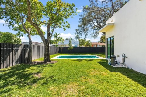 Купить виллу или дом в Майами, Флорида 5 спален, № 2029591 - фото 9