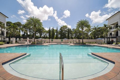Apartamento en alquiler en Palm Beach Gardens, Florida, 3 dormitorios, 145.39 m2 № 2017519 - foto 24