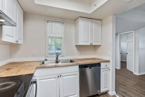 Apartment in Ocala, Florida 2 bedrooms, 77.76 sq.m. № 2167783 - photo 11