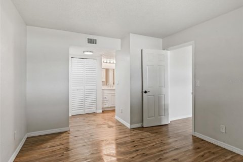 Apartment in Ocala, Florida 2 bedrooms, 77.76 sq.m. № 2167783 - photo 14