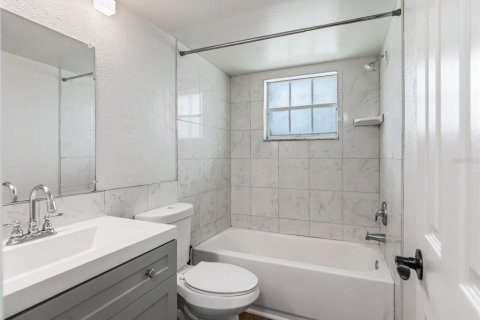 Apartment in Ocala, Florida 2 bedrooms, 77.76 sq.m. № 2167783 - photo 21