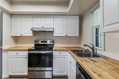 Apartment in Ocala, Florida 2 bedrooms, 77.76 sq.m. № 2167783 - photo 9