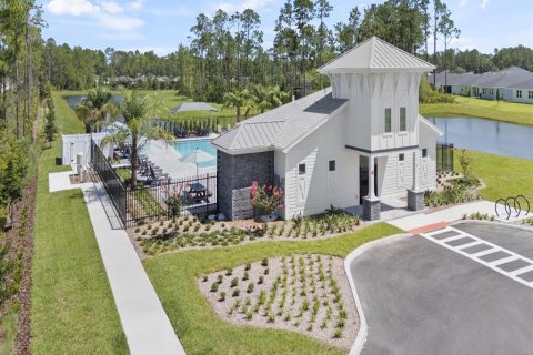House in Palm Coast, Florida 4 bedrooms, 171.13 sq.m. № 2101159 - photo 12