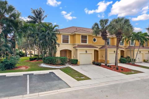 Touwnhouse à louer à Royal Palm Beach, Floride: 3 chambres, 146.69 m2 № 2181686 - photo 2