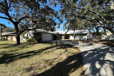 Villa ou maison à vendre à Spring Hill, Floride: 2 chambres, 173.54 m2 № 2143332 - photo 2