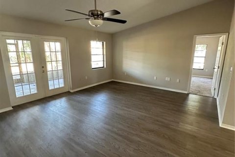 Villa ou maison à vendre à Spring Hill, Floride: 2 chambres, 173.54 m2 № 2143332 - photo 5