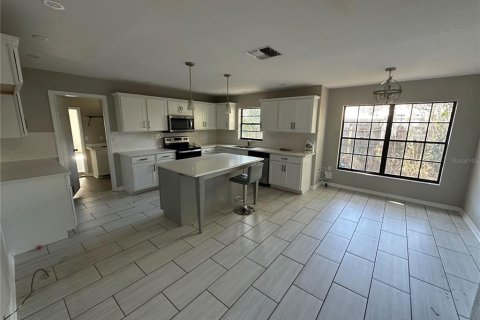 Villa ou maison à vendre à Spring Hill, Floride: 2 chambres, 173.54 m2 № 2143332 - photo 3
