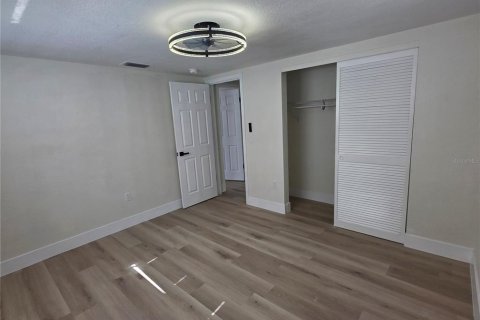 Villa ou maison à vendre à Holiday, Floride: 4 chambres, 147.16 m2 № 2426920 - photo 20