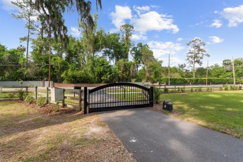 Villa ou maison à vendre à Gainesville, Floride: 3 chambres, 229.93 m2 № 2415140 - photo 12