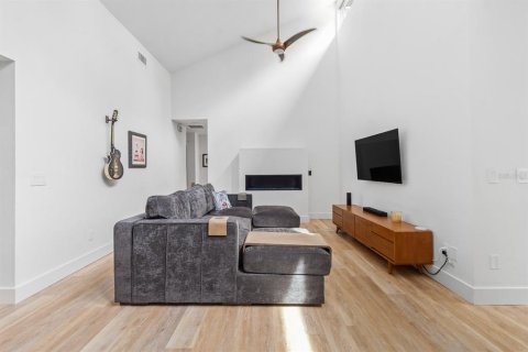 Villa ou maison à vendre à Gainesville, Floride: 3 chambres, 229.93 m2 № 2415140 - photo 17
