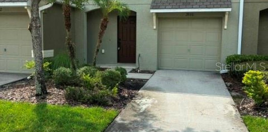 Townhouse in Wesley Chapel, Florida 3 bedrooms, 140.56 sq.m. № 2206613
