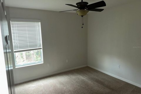 Townhouse in Wesley Chapel, Florida 3 bedrooms, 140.56 sq.m. № 2206613 - photo 25