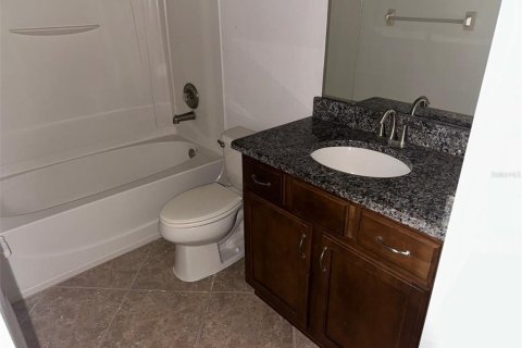 Townhouse in Wesley Chapel, Florida 3 bedrooms, 140.56 sq.m. № 2206613 - photo 26