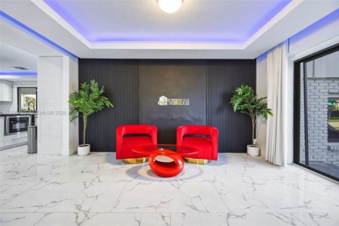 Купить виллу или дом в Дейви, Флорида 5 спален, 636.38м2, № 2057742 - фото 15