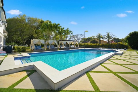 Купить виллу или дом в Дейви, Флорида 5 спален, 636.38м2, № 2057742 - фото 30