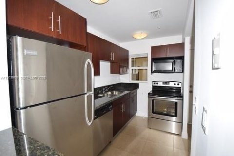 Copropriété à louer à Dania Beach, Floride: 1 chambre, 69.68 m2 № 1966207 - photo 2