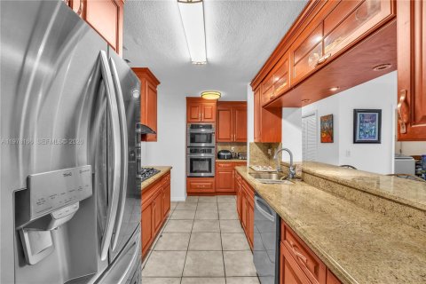 Купить виллу или дом в Майами, Флорида 4 спальни, 219.16м2, № 2043412 - фото 4